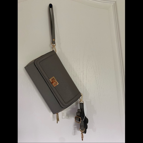 ARDENE Wallet - Picture 6 of 6